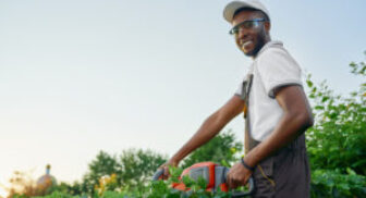 Farmers' Cooperatives & Associations